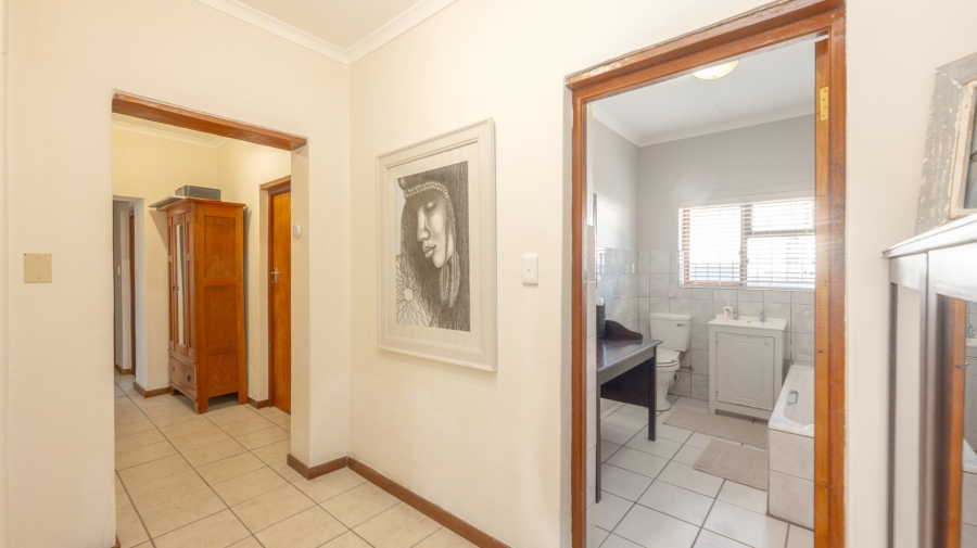 4 Bedroom Property for Sale in Bredasdorp Western Cape